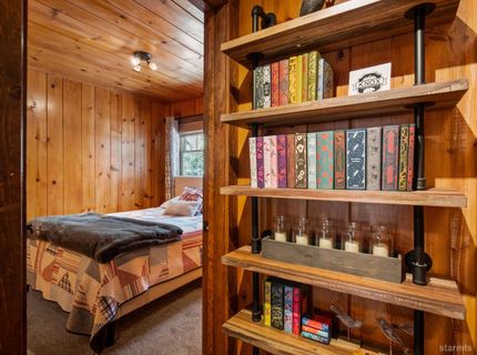 2707 Knox Avenue, South Lake Tahoe, CA 96150 Photo