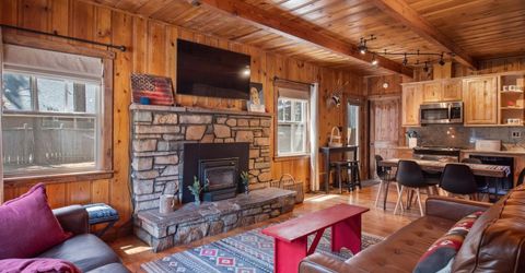 2707 Knox Avenue, South Lake Tahoe, CA 96150 Photo