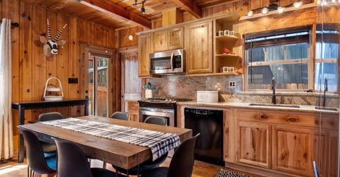 2707 Knox Avenue, South Lake Tahoe, CA 96150 Photo