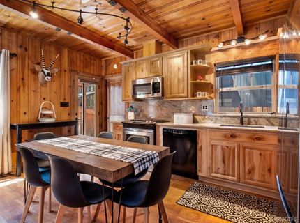 2707 Knox Avenue, South Lake Tahoe, CA 96150 Photo