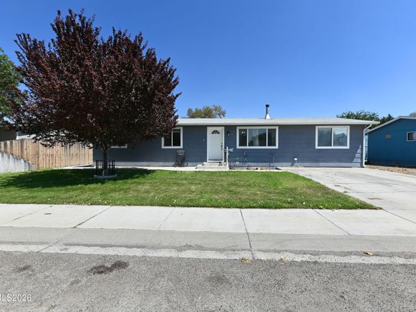 210 Willow Drive, Lovelock, NV 89419