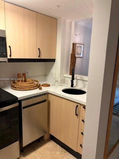 2951 S Bayshore Dr, Unit 212, Miami, FL 33133 Photo