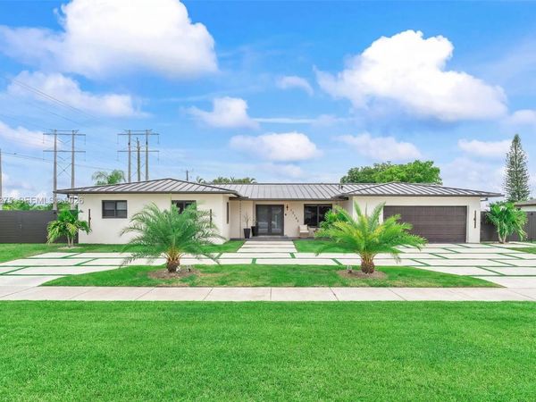13140 SW 112th Ave , Miami, FL 33176