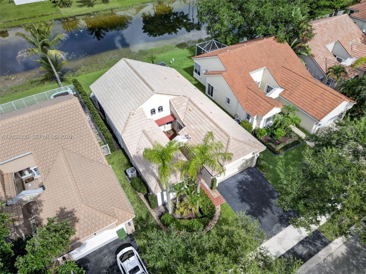 1520 Seabay Rd, Weston, FL 33326 Photo