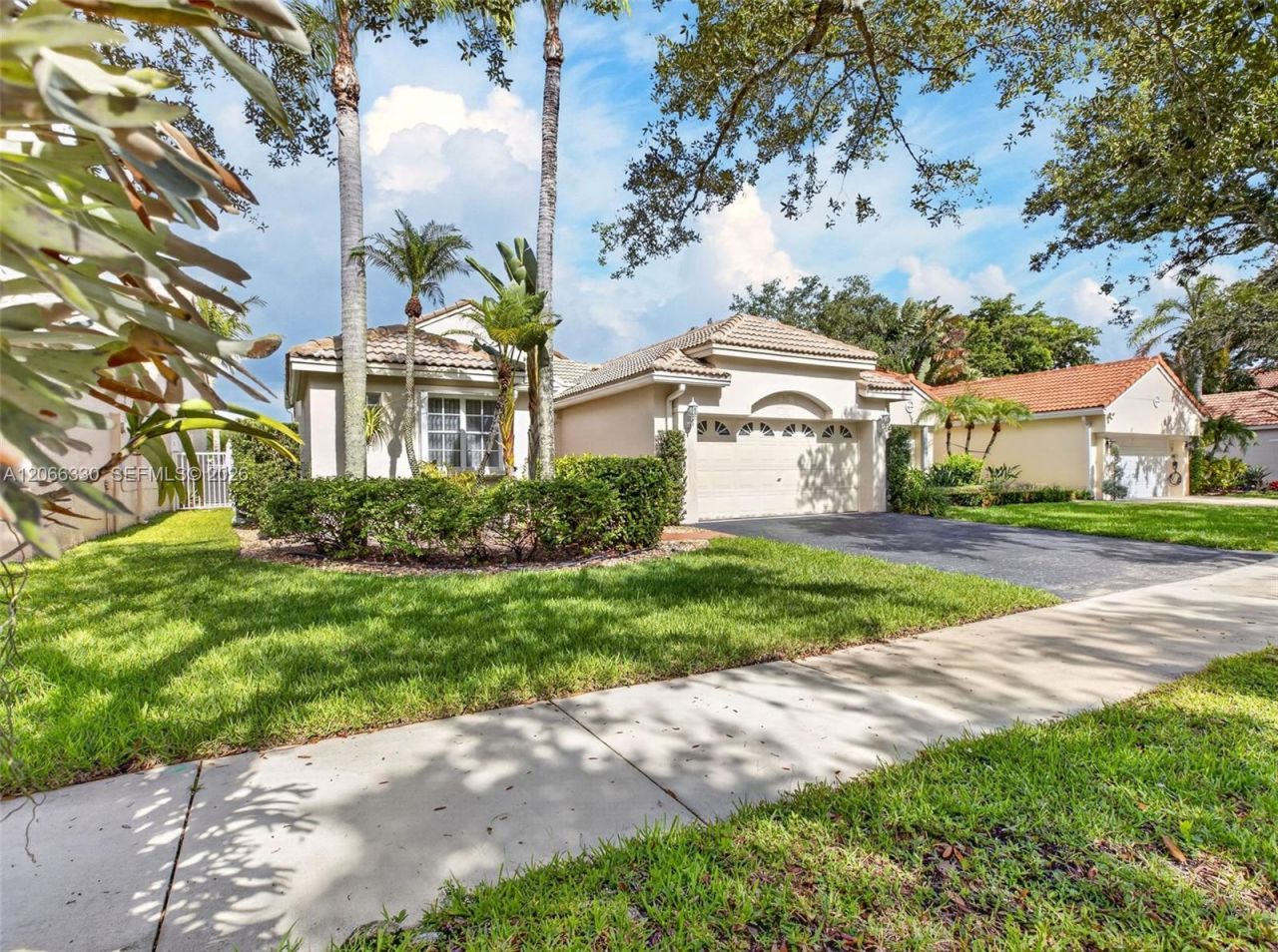 1520 Seabay Rd, Weston, FL 33326 Photo