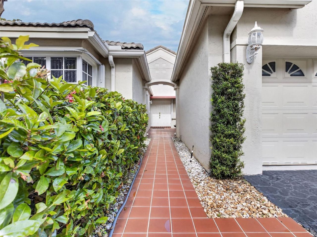 1520 Seabay Rd, Weston, FL 33326 Photo