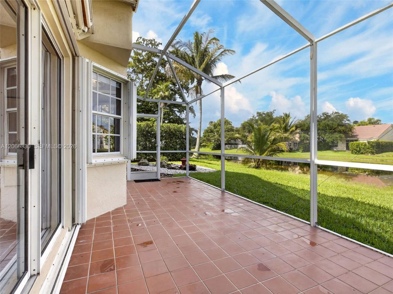 1520 Seabay Rd, Weston, FL 33326 Photo