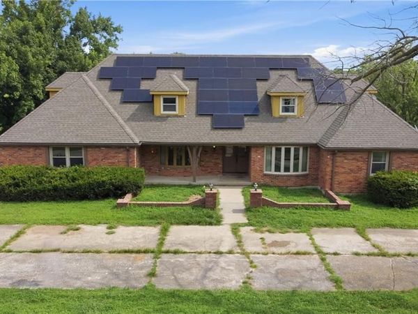 5423 Phelps Road, Kansas City, MO 64136