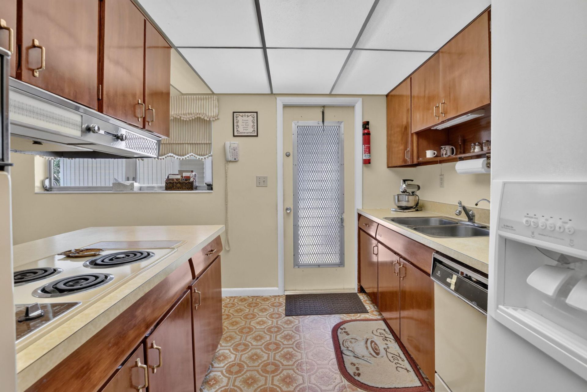520 Beachwood Lane, Plantation, FL 33317 Photo