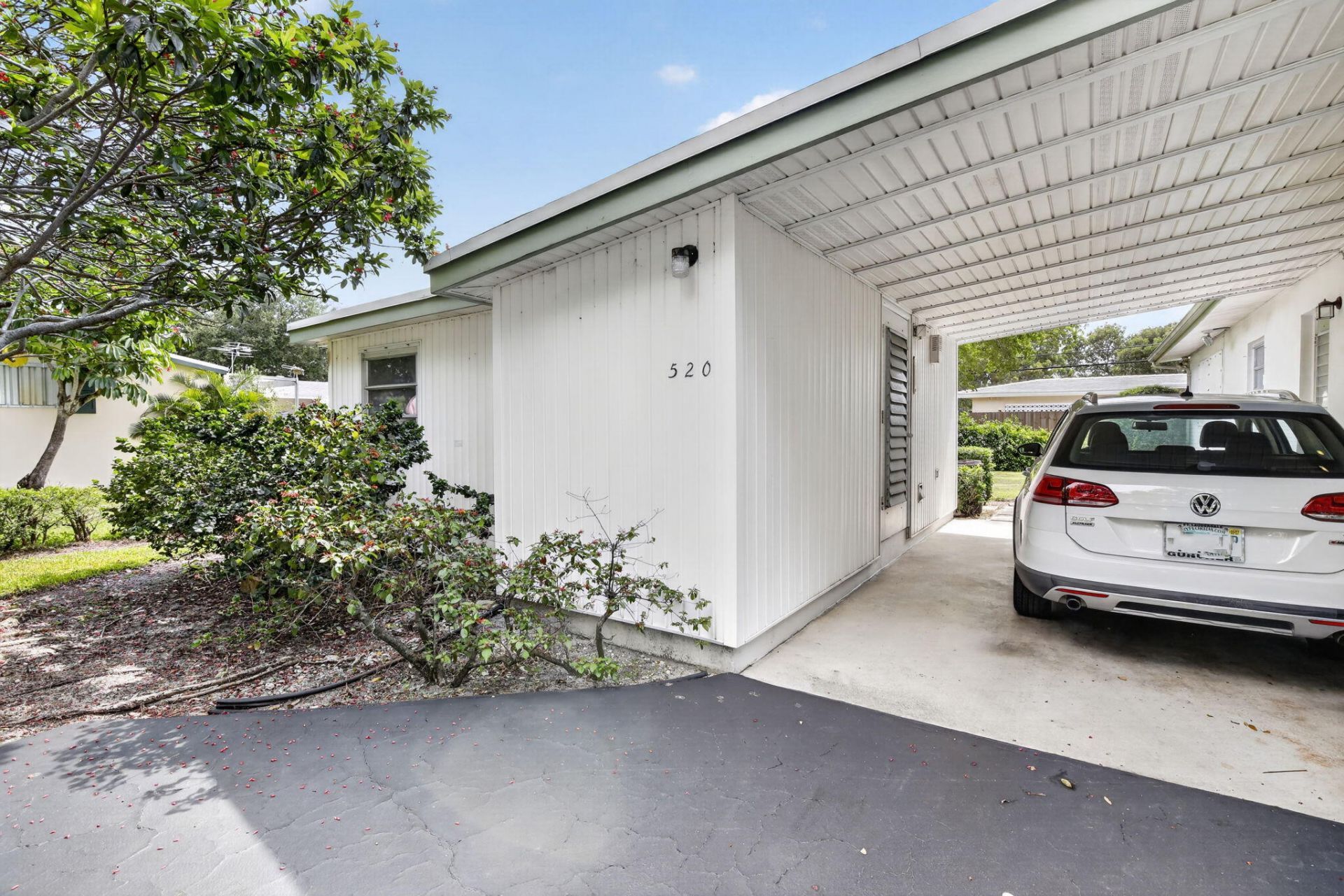 520 Beachwood Lane, Plantation, FL 33317 Photo