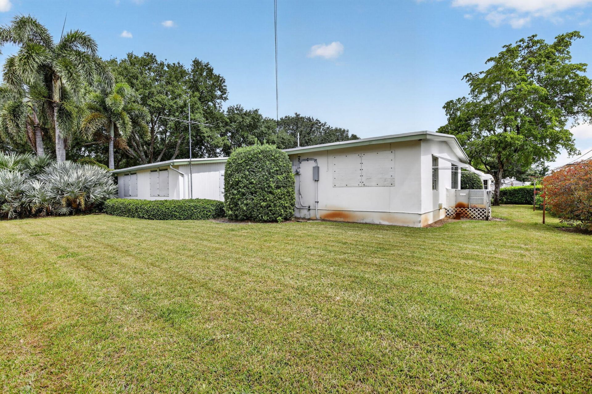 520 Beachwood Lane, Plantation, FL 33317 Photo