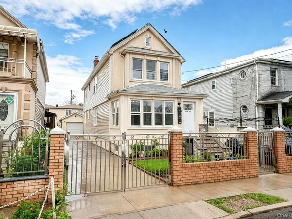 119-16 164th Street , Jamaica, NY 11434