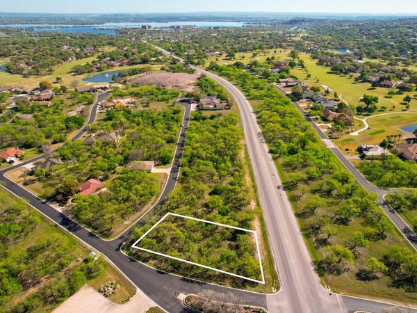 101 Springfield DR, Horseshoe Bay, TX 78657