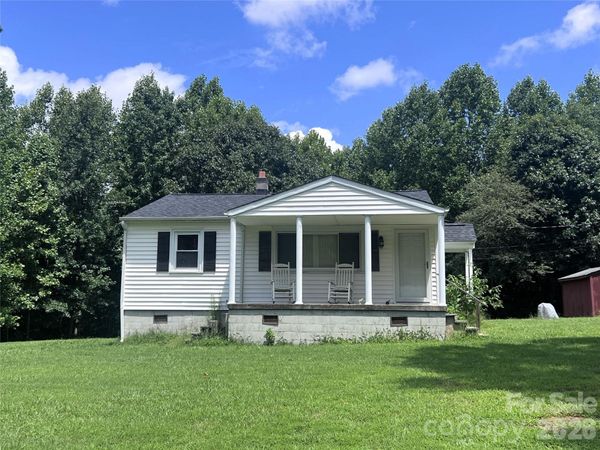 614 W Westview Street , Gastonia, NC 28052
