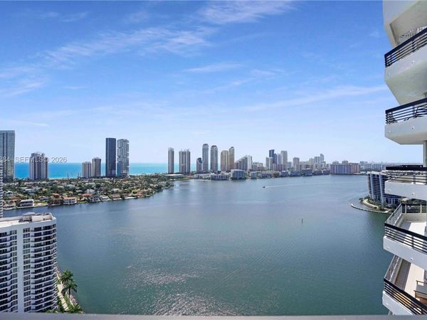 3530 Mystic Pointe Dr, Unit 3214, Aventura, FL 33180