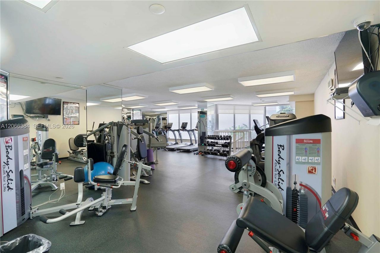 3530 Mystic Pointe Dr, Unit 3214, Aventura, FL 33180 Photo
