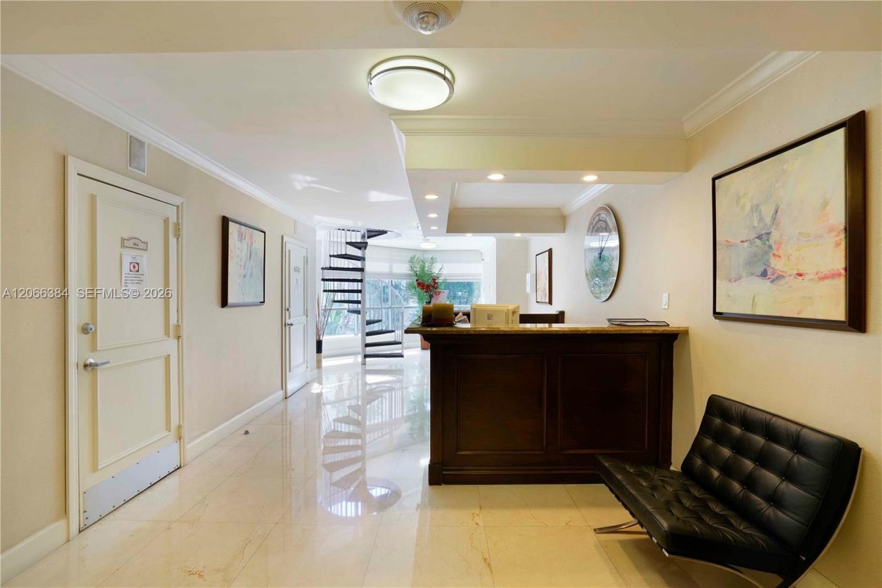 3530 Mystic Pointe Dr, Unit 3214, Aventura, FL 33180 Photo