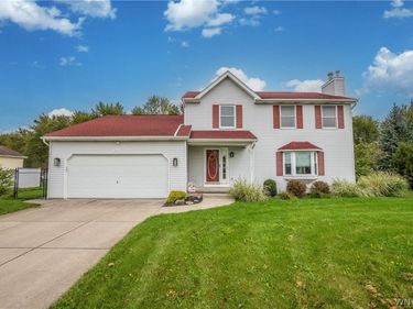 6510 Emily Lane, Lockport, NY 14094