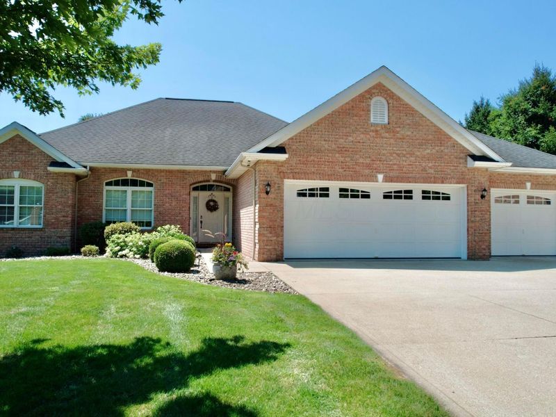 5044 Sunset Boulevard Road NW, Strasburg, OH 44680 Photo 1
