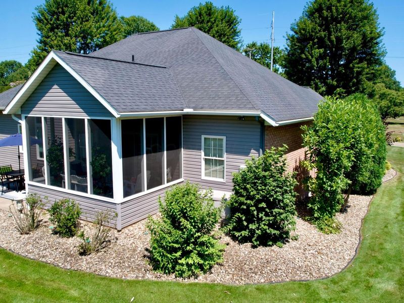 5044 Sunset Boulevard Road NW, Strasburg, OH 44680 Photo 9