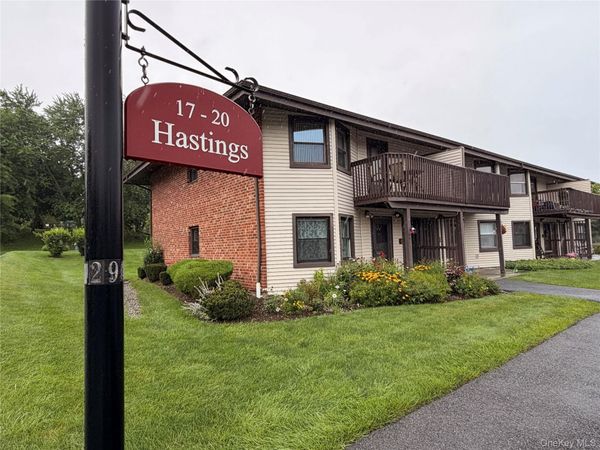 10 Hastings Court , Unit 20A, Yorktown Heights, NY 10598