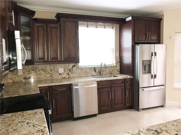 1295 WEEPING WILLOW Way, Unit 1295, Hollywood, FL 33019
