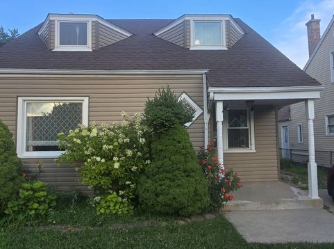 Main Photo