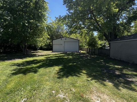 Main Photo