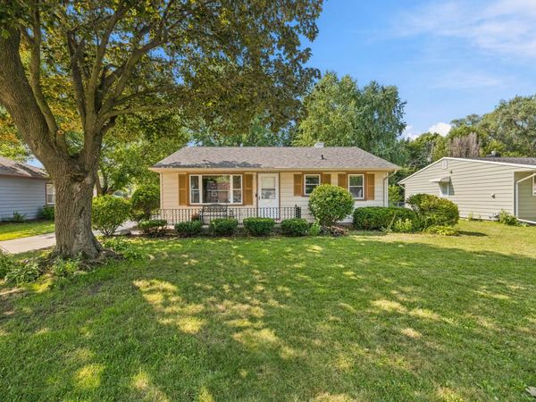 1726 Arbor Drive, Beloit, WI 53511