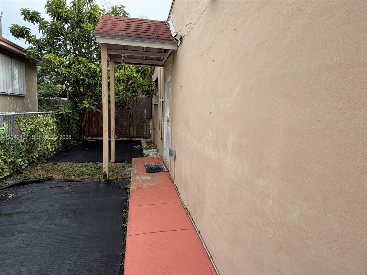 1061 E 20th St, Hialeah, FL 33013 Photo
