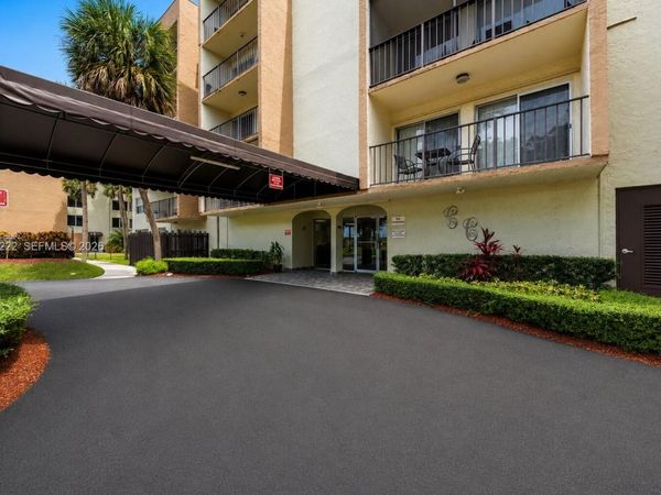 14250 SW 62nd St , Unit 521, Miami, FL 33183