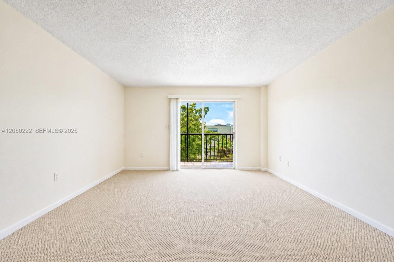 14250 SW 62nd St , Unit 521, Miami, FL 33183 Photo