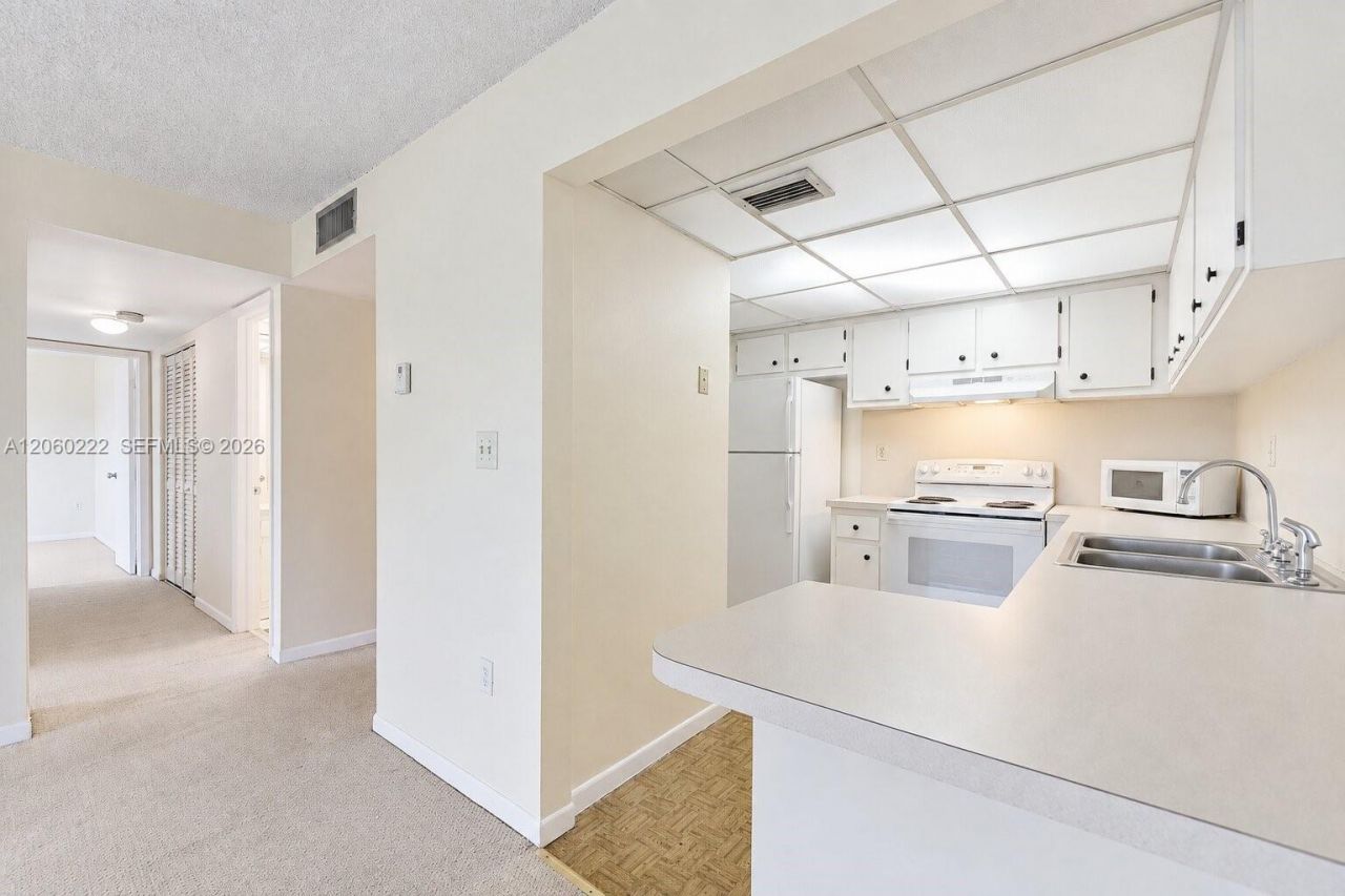 14250 SW 62nd St , Unit 521, Miami, FL 33183 Photo
