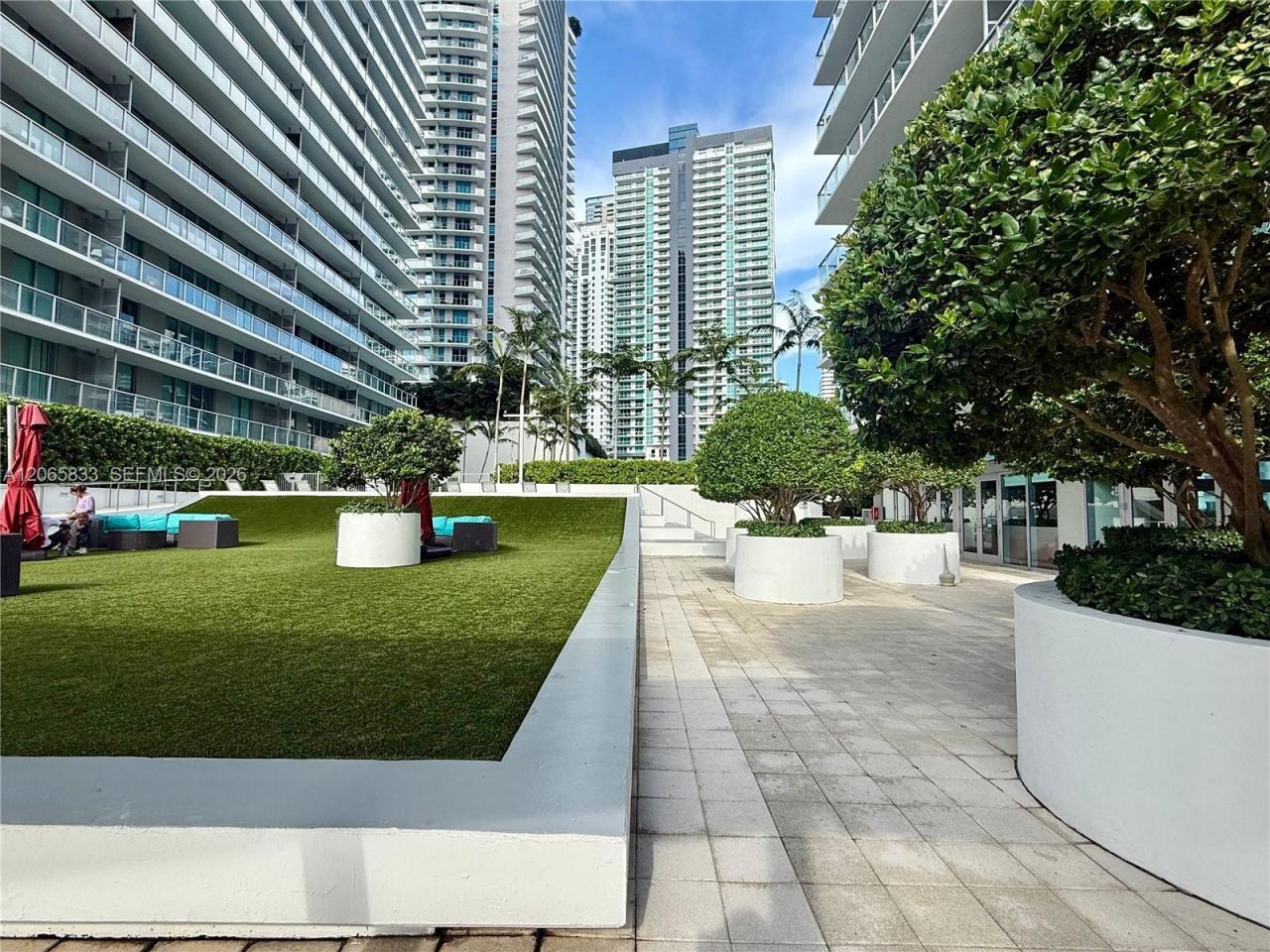 79 SW 12th St , Unit 1207-S, Miami, FL 33130 Photo