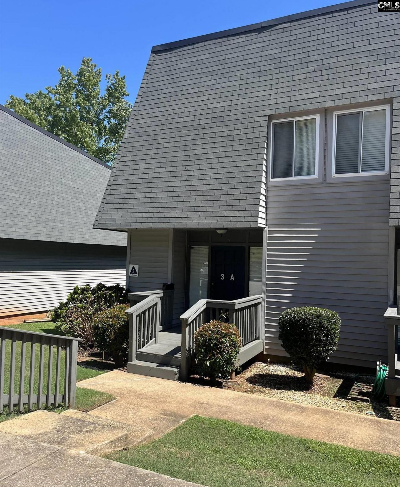 301 Harbor Heights Drive Photo 4