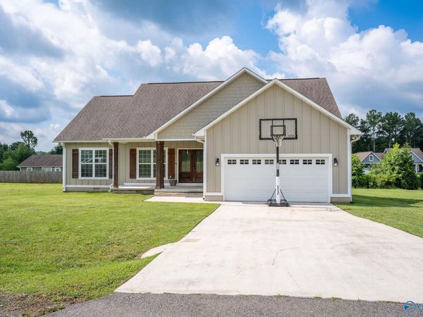 95 Edgewood Street, Rainsville, AL 35986