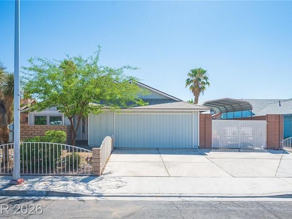 1705 Starbuck Drive, Las Vegas, NV 89108