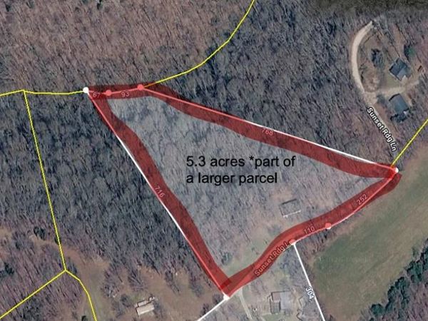 465 Sunset Ridge Ln., Hilham, TN 38568