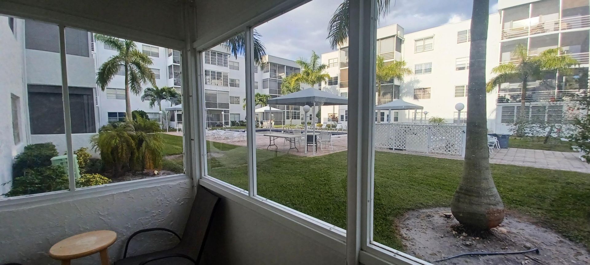 2998 E Sunrise Lakes Drive E, Unit 121, Sunrise, FL 33322 Photo