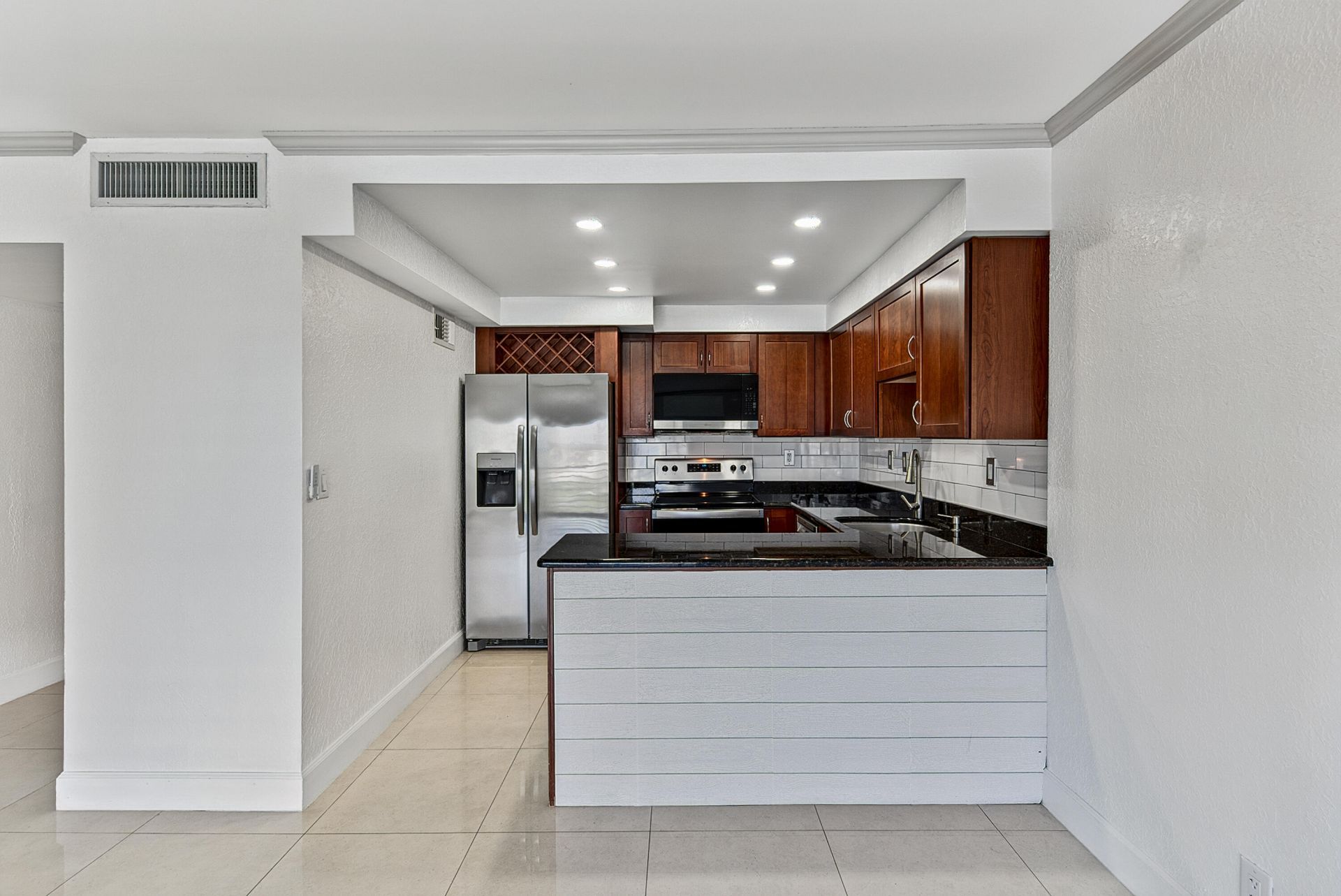 2900 NE 30th Street, Unit 9i, Fort Lauderdale, FL 33306 Photo