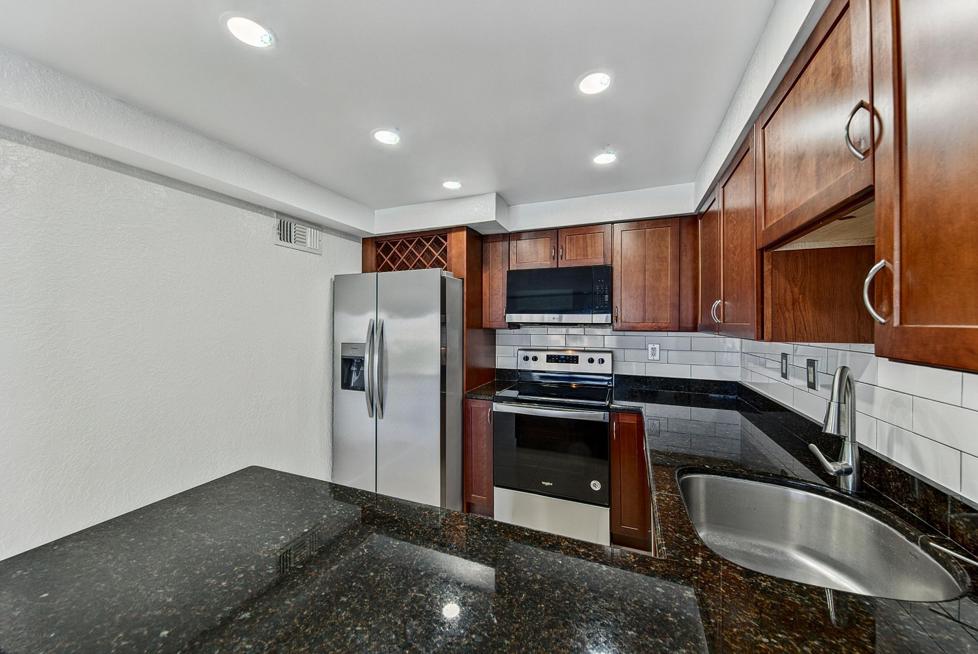2900 NE 30th Street, Unit 9i, Fort Lauderdale, FL 33306 Photo