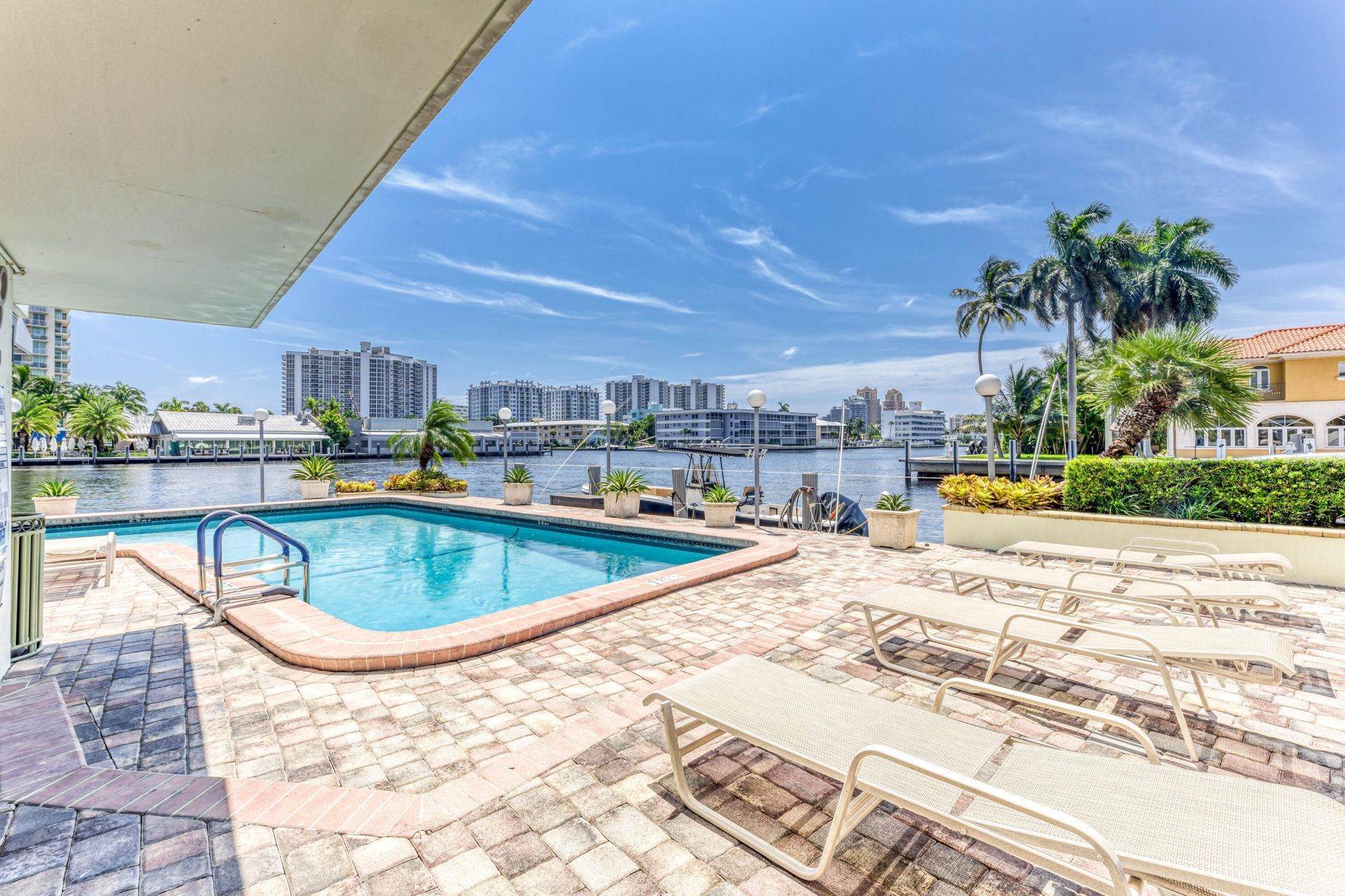 2900 NE 30th Street, Unit 9i, Fort Lauderdale, FL 33306 Photo
