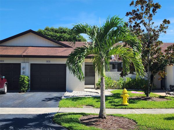 9020 NW 60TH Street, Tamarac, FL 33321