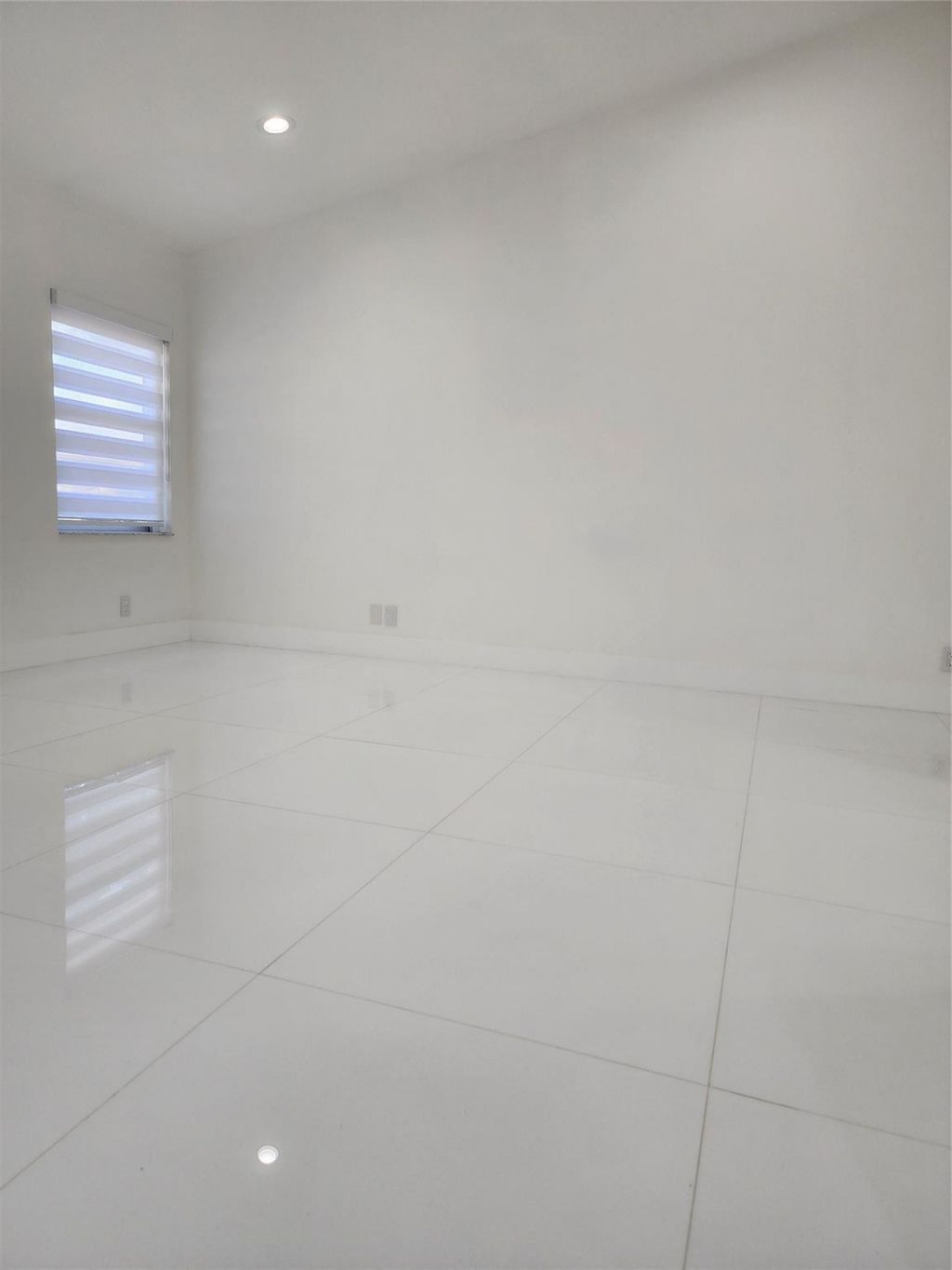 9020 NW 60th Street, Tamarac, FL 33321 Photo