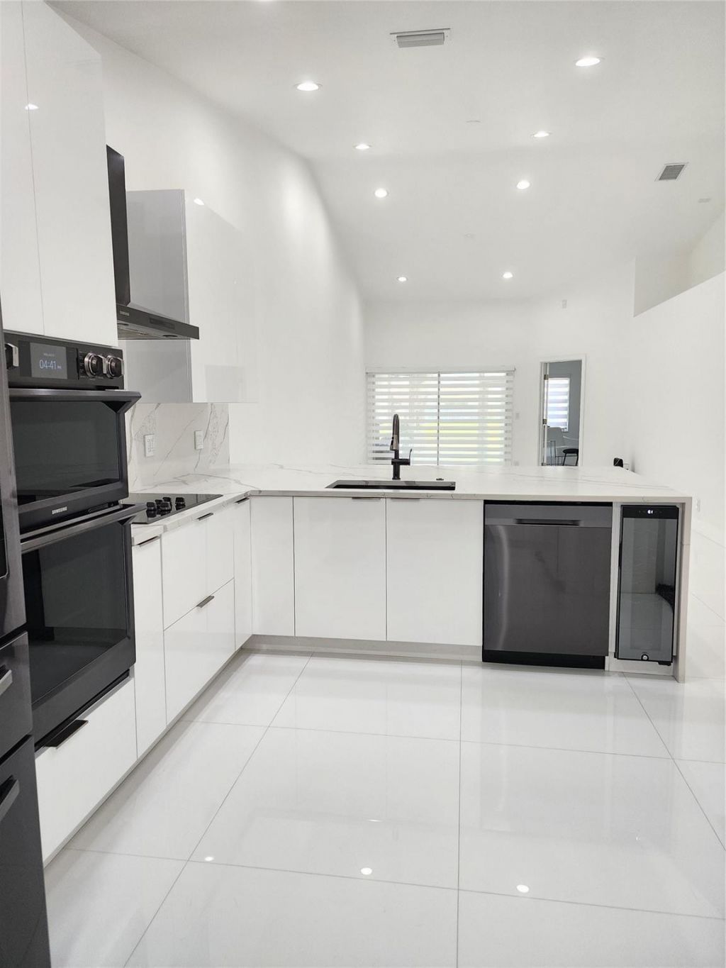 9020 NW 60th Street, Tamarac, FL 33321 Photo
