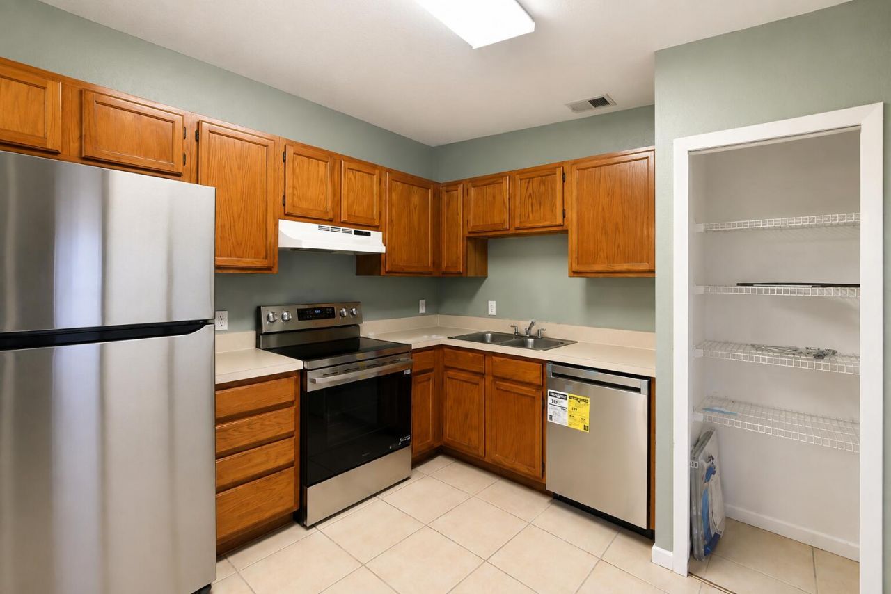 513 SW Lakota Avenue, Port Saint Lucie, FL 34953 Photo