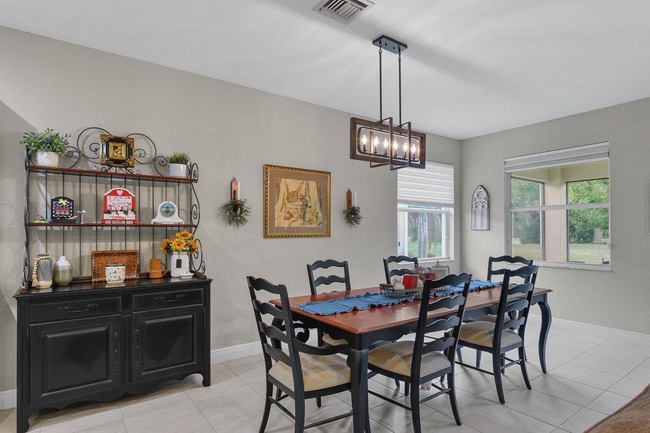1332 NW Leonardo Circle, Port Saint Lucie, FL 34986 Photo