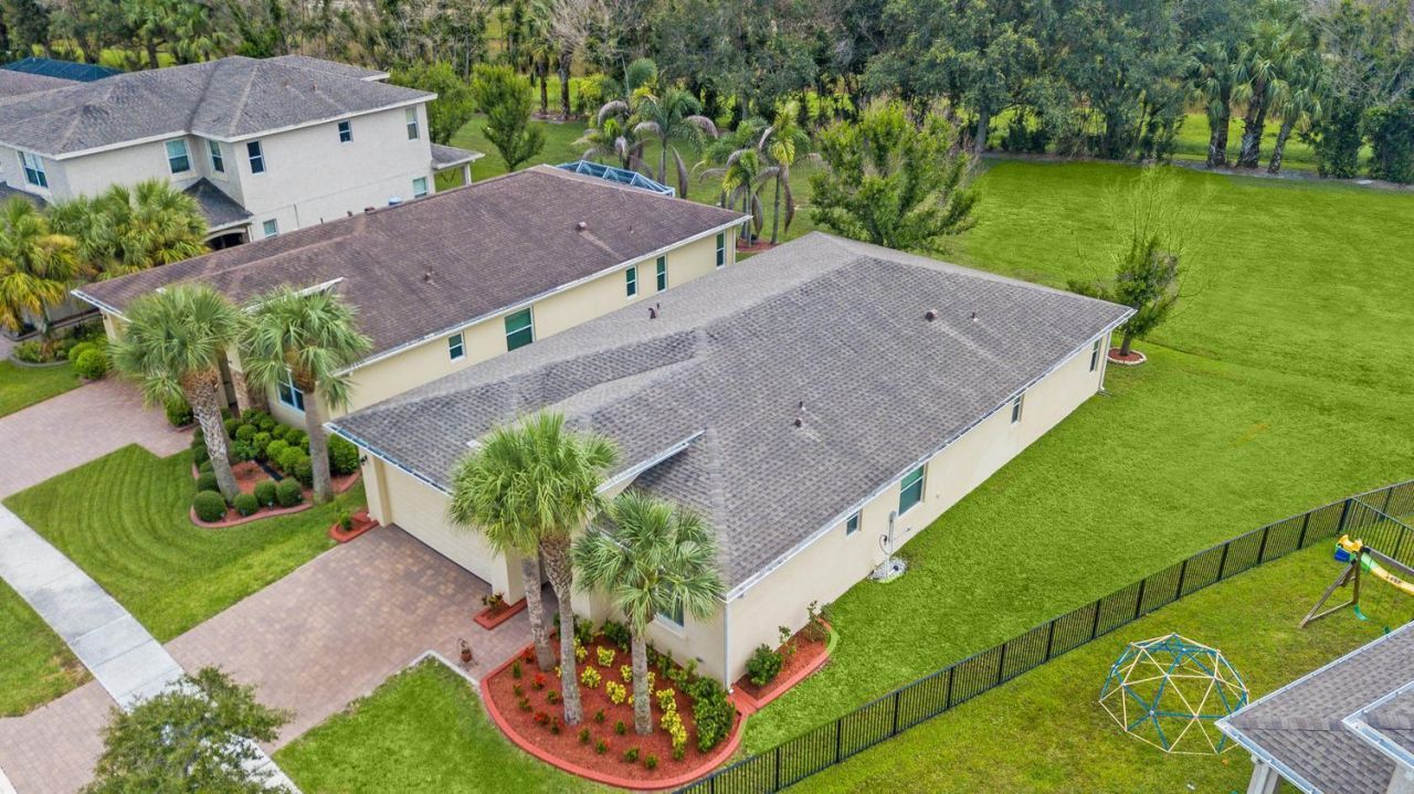 1332 NW Leonardo Circle, Port Saint Lucie, FL 34986 Photo