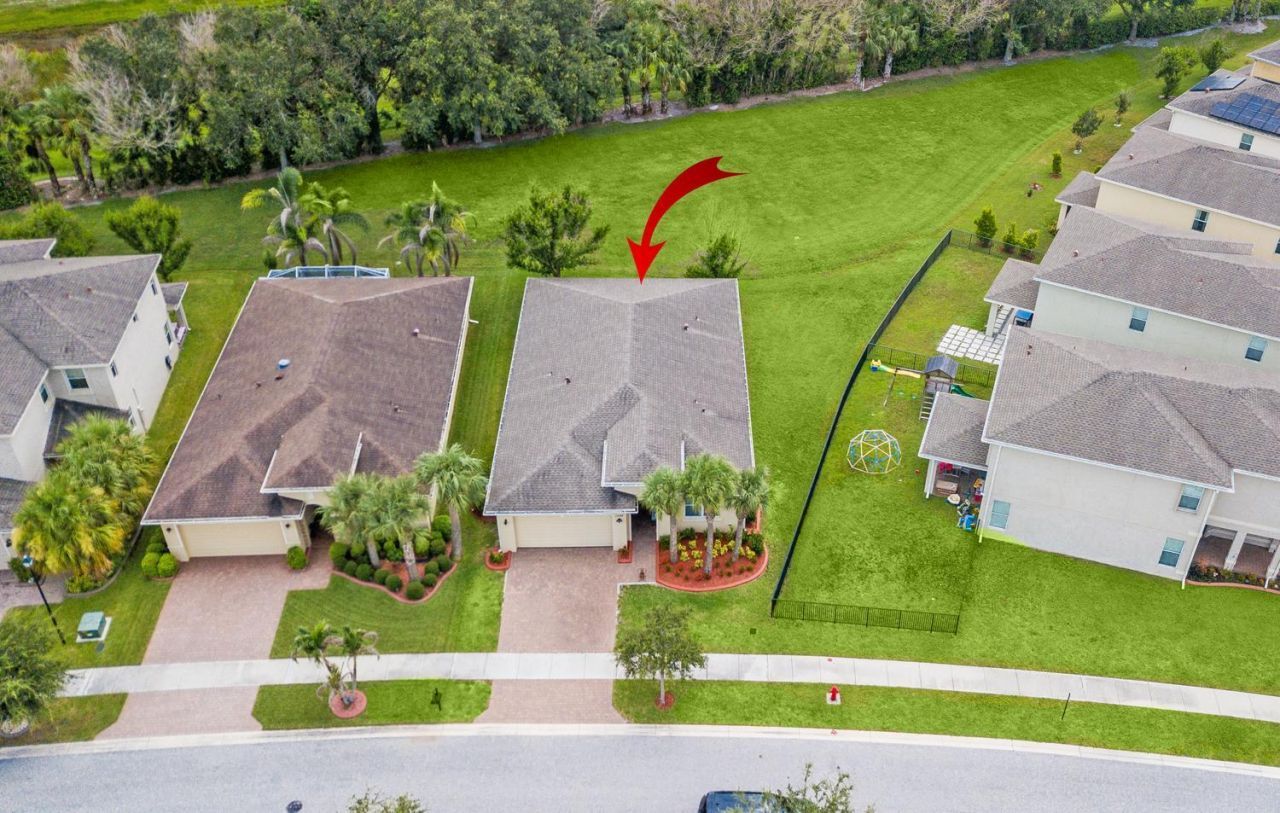 1332 NW Leonardo Circle, Port Saint Lucie, FL 34986 Photo