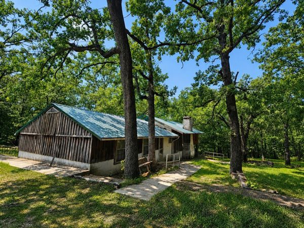 26377 Highway Ra , Pittsburg, MO 65724